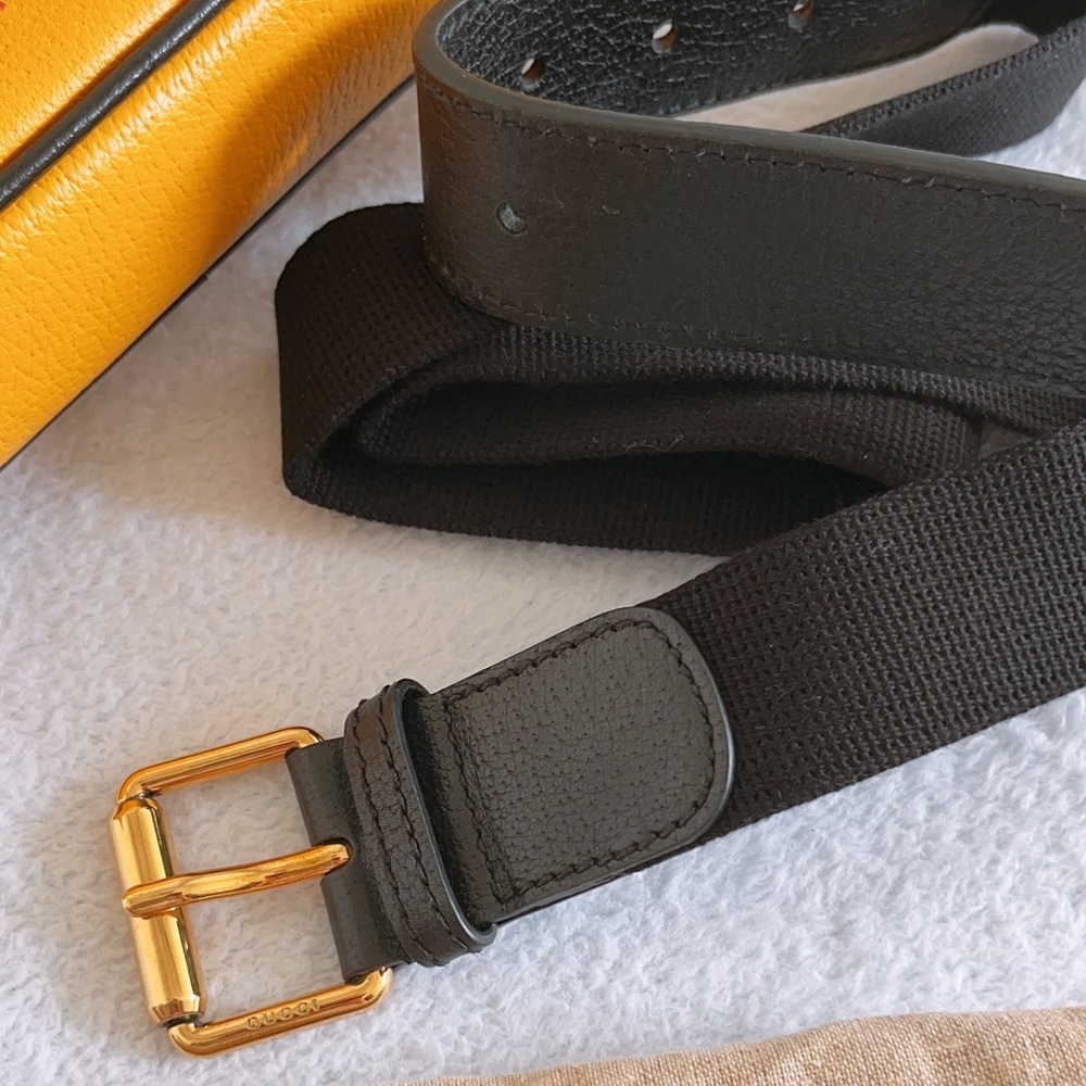 Authentic Gucci 100 Centennial music is mine yellow leather Waist bag belt bag - Picture 11 of 16